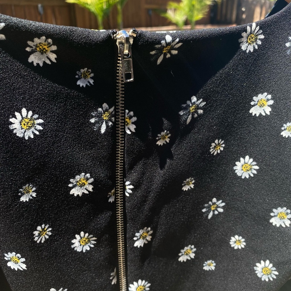 DAISY DRESS SIZE M - Picture 6 of 9